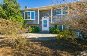 24 Captain Wing Road East Sandwich - - Cape Cod